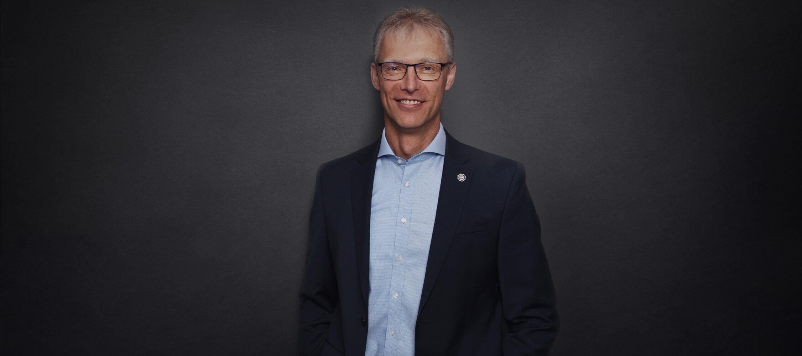 Portrait von Roland Wilferth - Wirtschaftsprüfer, Steuerberater, Fachberater für internationales Steuerrecht, Vorstand
